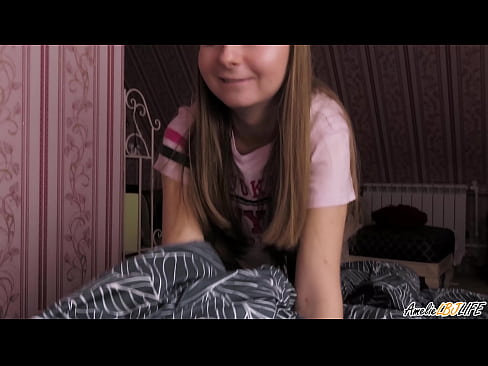 ❤️ Blondie sûget har BFF's djip en krijt cum yn 'e mûle Superseks by porno fy.hentaibar.ru ️❤